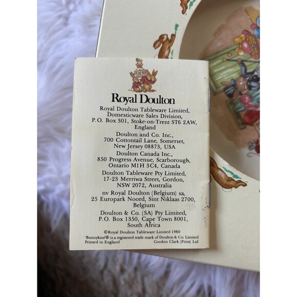 Bunnykins Royal Doulton set - Picture 6 of 8